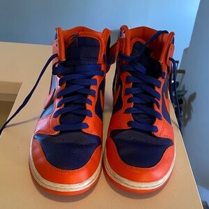 Nike High-Top Sneakers in Orange and Navy